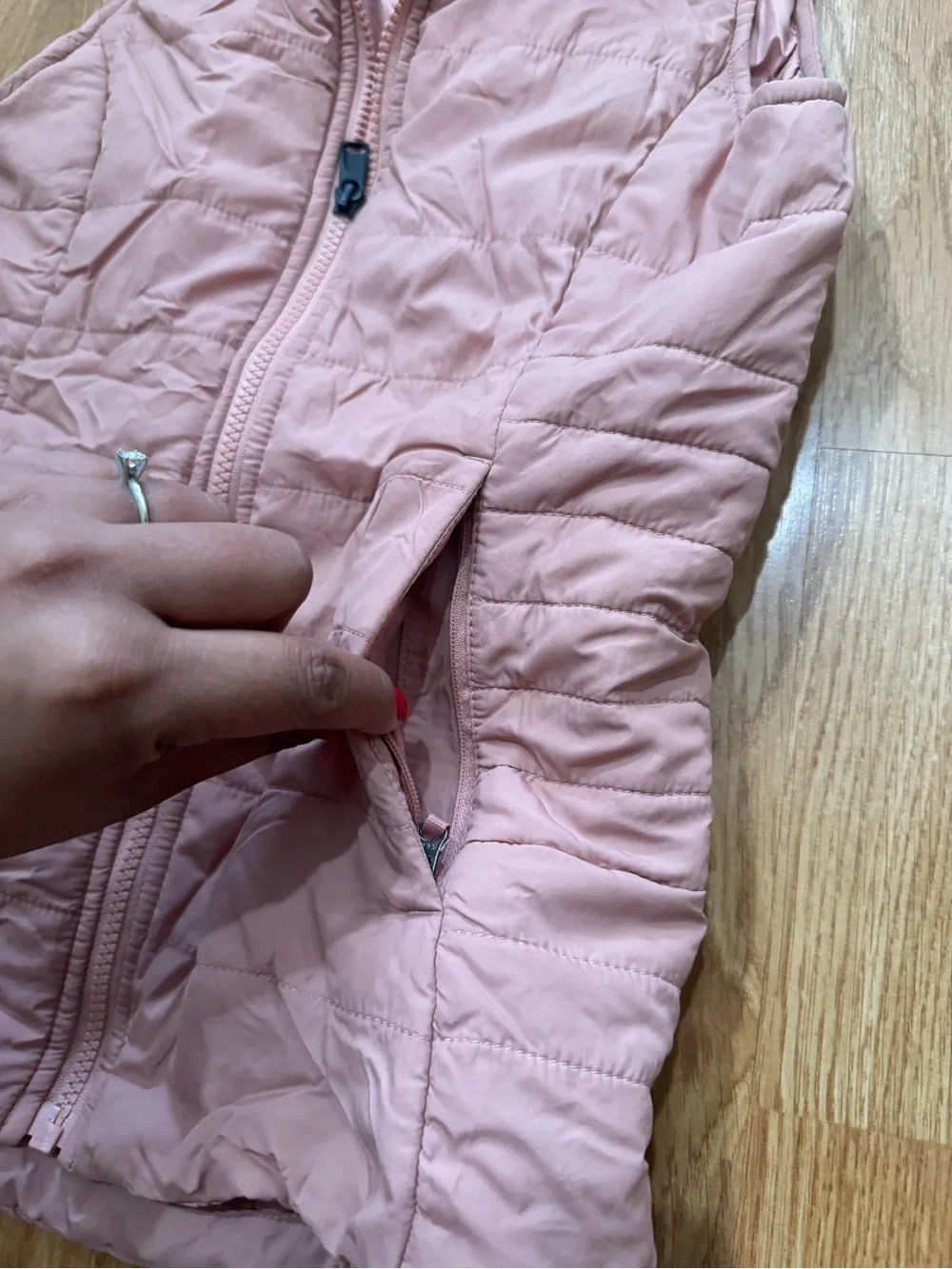 The North Face Girls Dusty Rose Quilted Vest size M 10/12